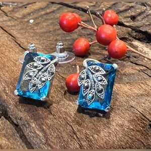 Blue Topaz Marcasite Crystal Earrings Sterling Silver Studs Vintage Leaf Fall